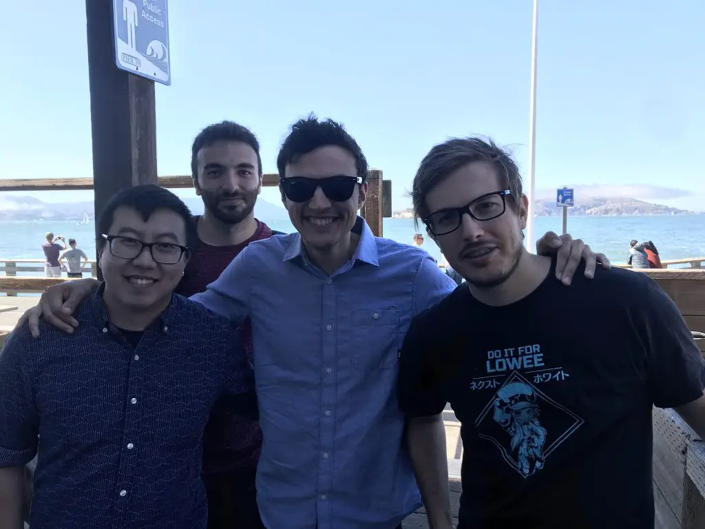 Noisy Pixel 6th Anniversary: How a Bunch of Nerds Launched a Website 1 Noisy Pixel1